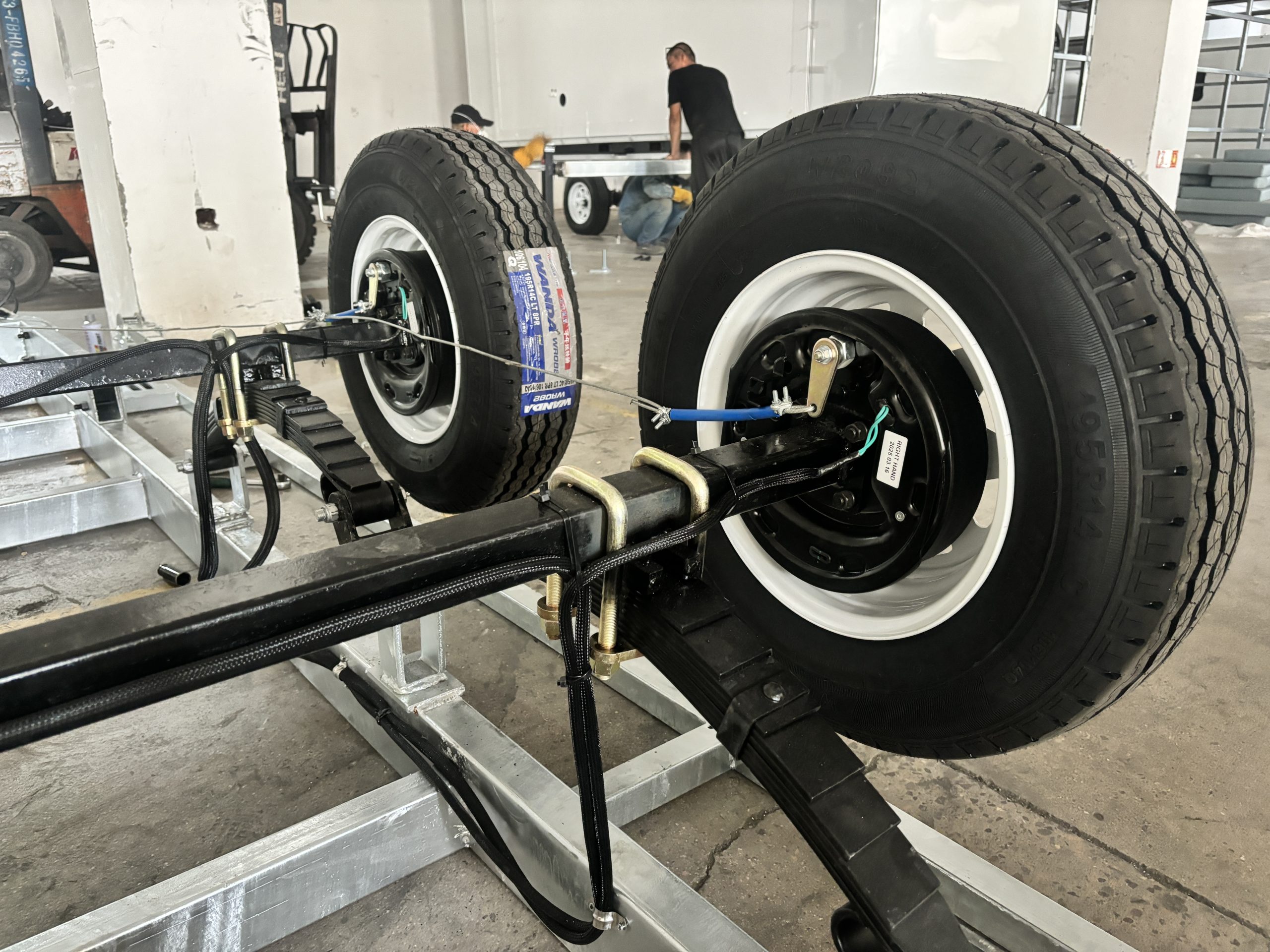 20 ft micro home trailer chassis—6m push out 20 ft micro home trailer chassis—6m push out