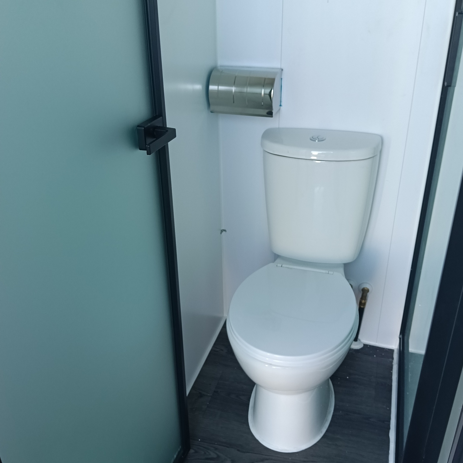 6m micro pod – with bathroom & wardrobe 6m micro pod – with bathroom & wardrobe