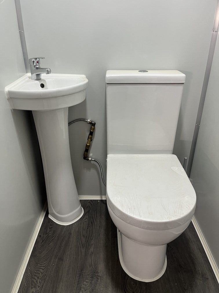 portable toilet v2—single toilet portable toilet v2—single toilet