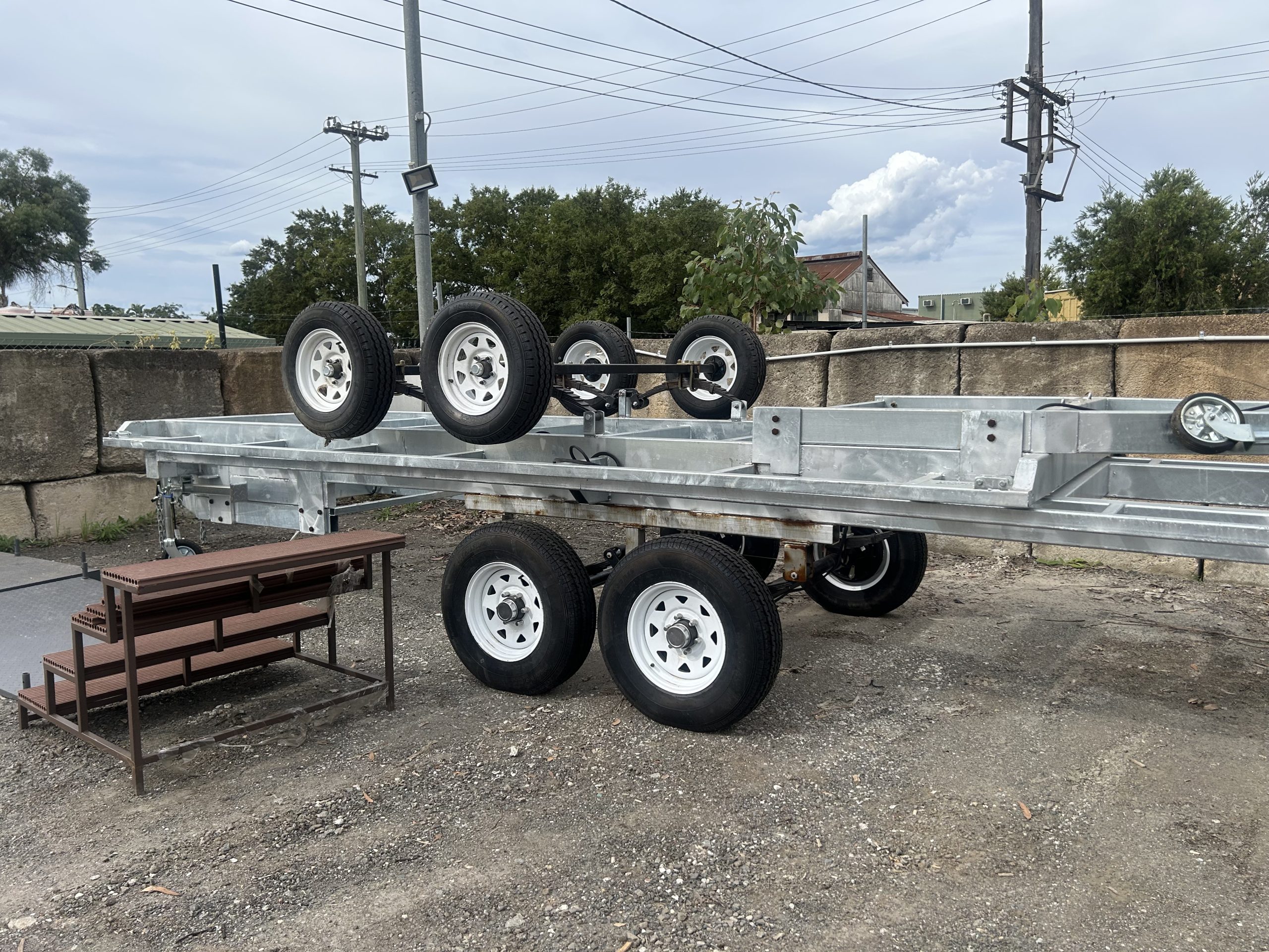 20 ft micro home trailer chassis—6m apple pod 20 ft micro home trailer chassis—6m apple pod